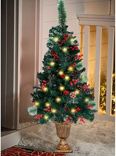 Juegoal 4 ft עץ חג המולד, עץ הכניסה של קרסטווד אשוח עץ עם 120 אורות פיות LED, חרוטים אורנים, פירות יער