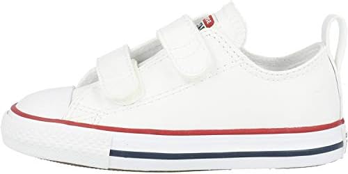 Converse Unisex-Child Chuck Taylor All Star 2V עור Sneaker עליון נמוך