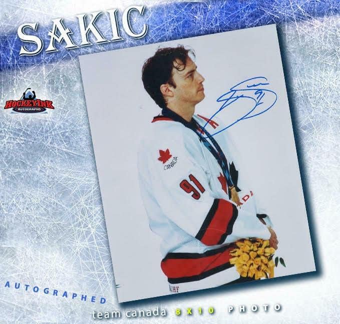 ג'ו סאקיץ 'חתום צוות קנדה 8 x 10 צילום -70165 - תמונות NHL עם חתימה