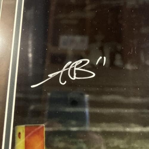 A.J. חתימה חומה חתומה נשרים 16x20 תמונה ממוסגרת JSA - תמונות NFL עם חתימה