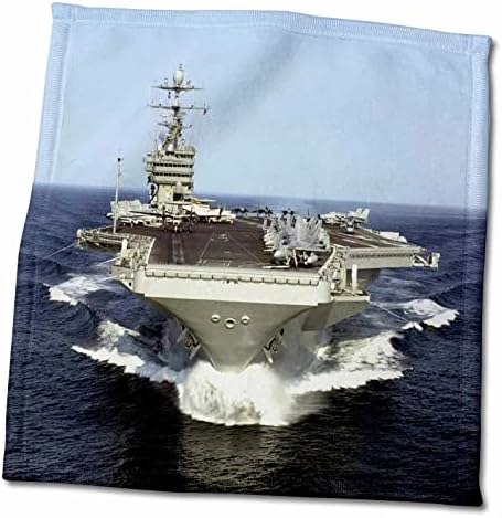 תובעת פלורן 3 את הספינה הימית של USS Truman. JPG - מגבות