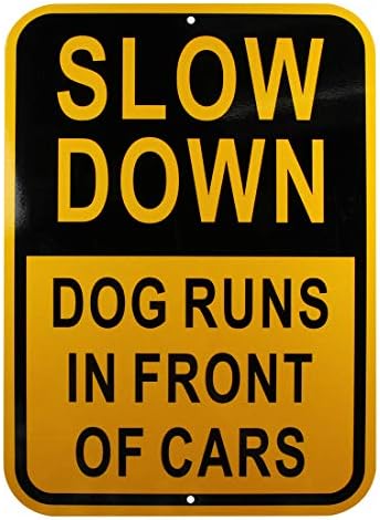האטה כלב פועל מול מכוניות שלט אלומיניום שלט רפלקטיבי צהוב UV מוגן ועמיד למזג אוויר 10 x 14 אינץ